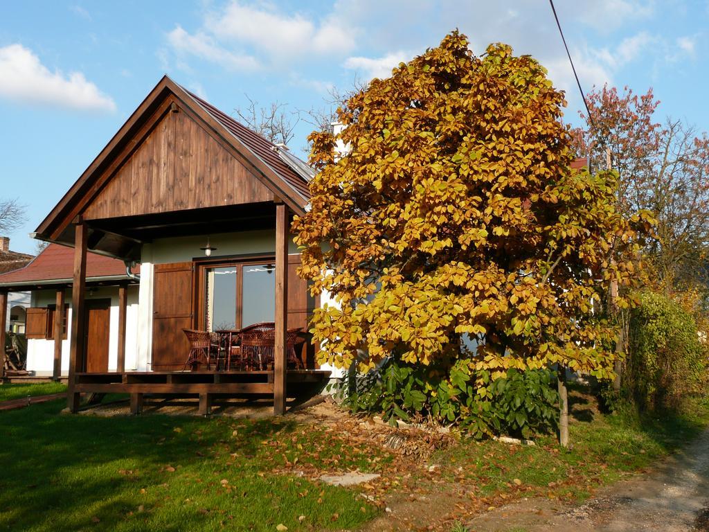 Apartament Orsegi Porta Magyarszombatfa Zewnętrze zdjęcie